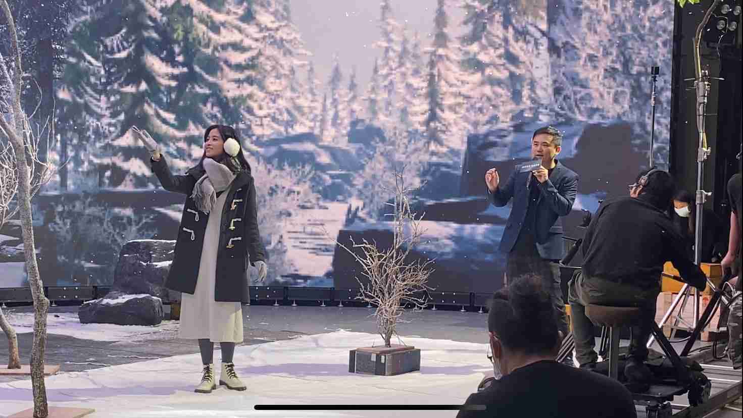 NG大舞台以ALED先进显屏技术，，，与金马奖视觉特效团队“再现影像”携手合作打造LED虚拟摄影棚，，，提供沉浸式表演体验，，，并精简拍摄成本与时间