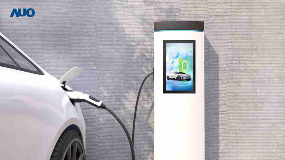 友達〝EVSE車用充電樁解決方案〞專為電動汽車充電樁設計，，，具有高亮度、、、克服戶外艱難環境的耐溫、、、耐紫外線等特性，，，，並搭載散熱性及擴充性強的高效能工業電腦，，，，可實現人機互動訴求，，，，如資訊顯示、、、、支付等應用