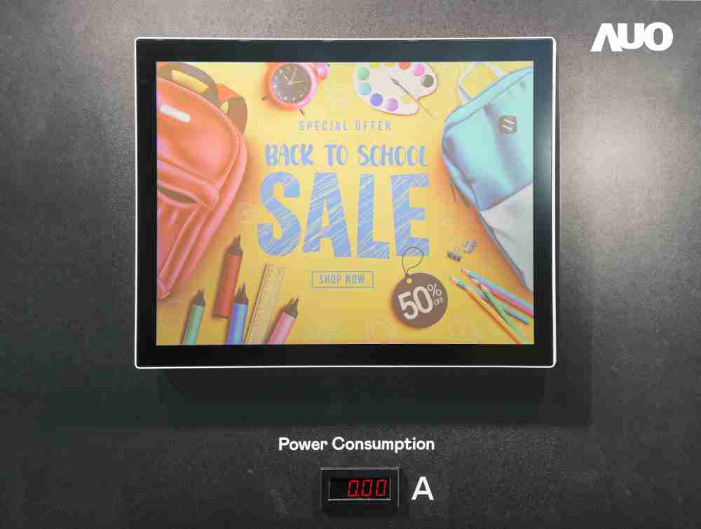 NG大舞台展示胆固醇液晶超低耗能户外全彩显示器，，，ChLC（胆固醇液晶）以双稳态技术使静态显示零功耗，，，具省电、、、、高彩度、、、环保的特性，，，，还整合软硬件系统解决方案，，，可透过单一云端平台管理